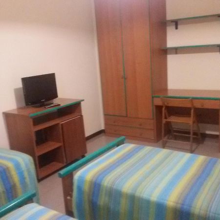 Hotel Fiera Pesaro Dış mekan fotoğraf