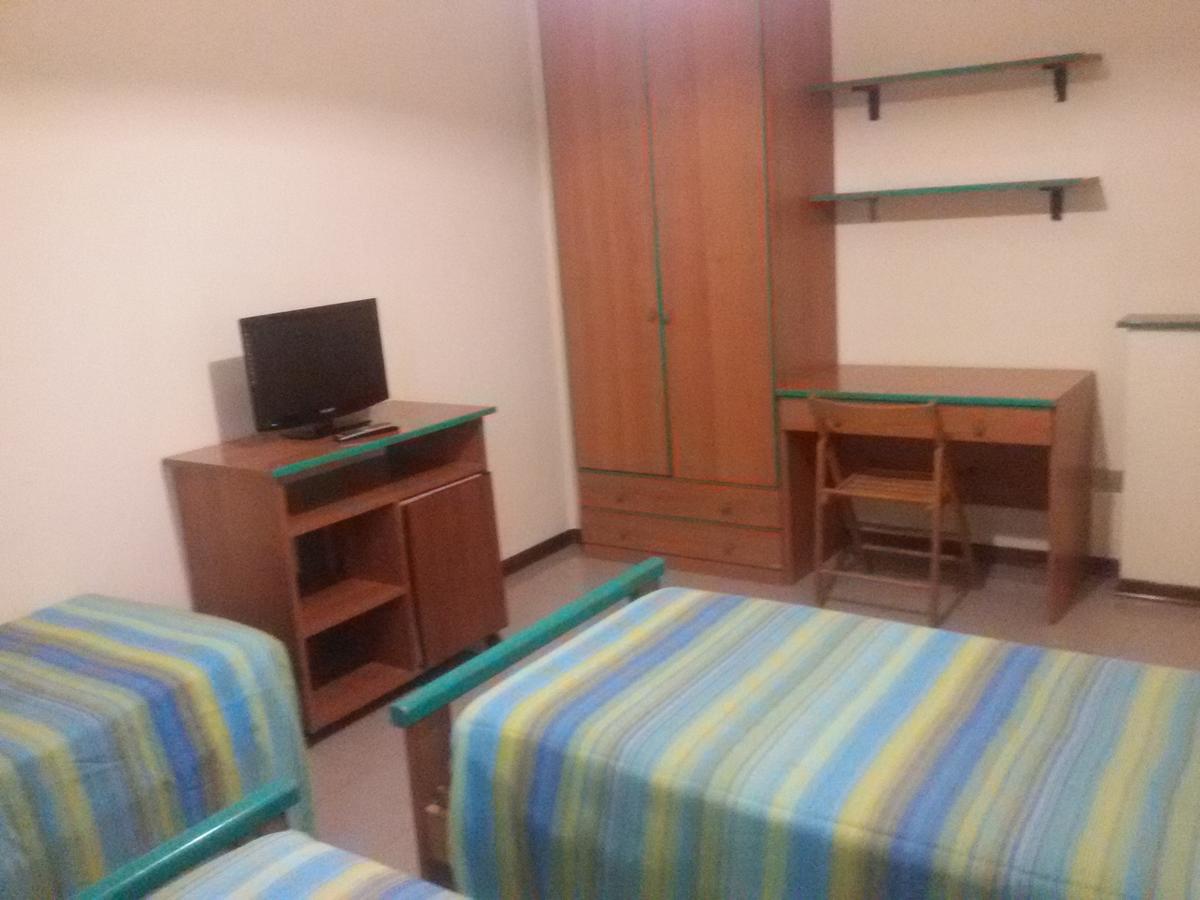 Hotel Fiera Pesaro Dış mekan fotoğraf
